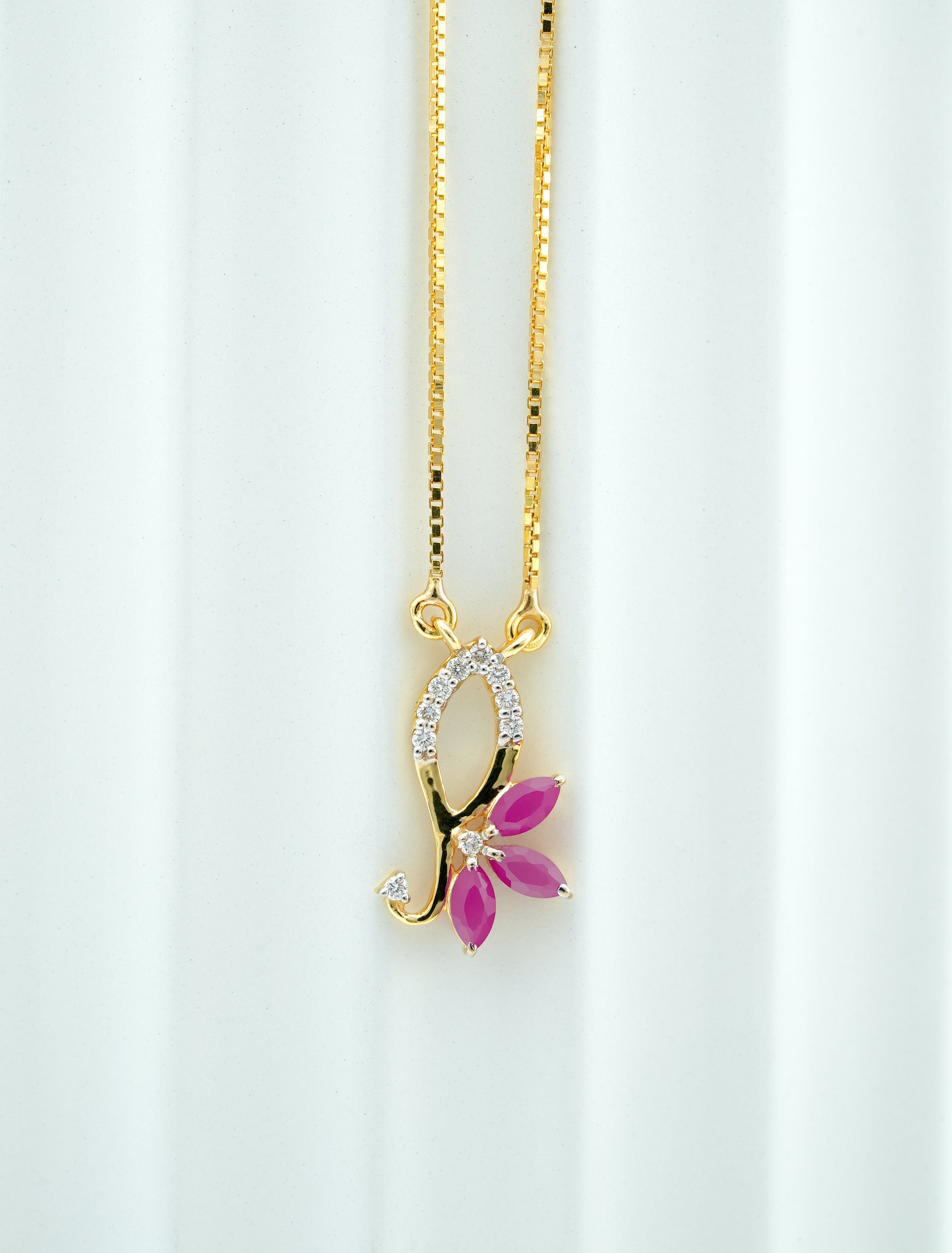 SCARLET  GRACE J PENDANT - CPDH98