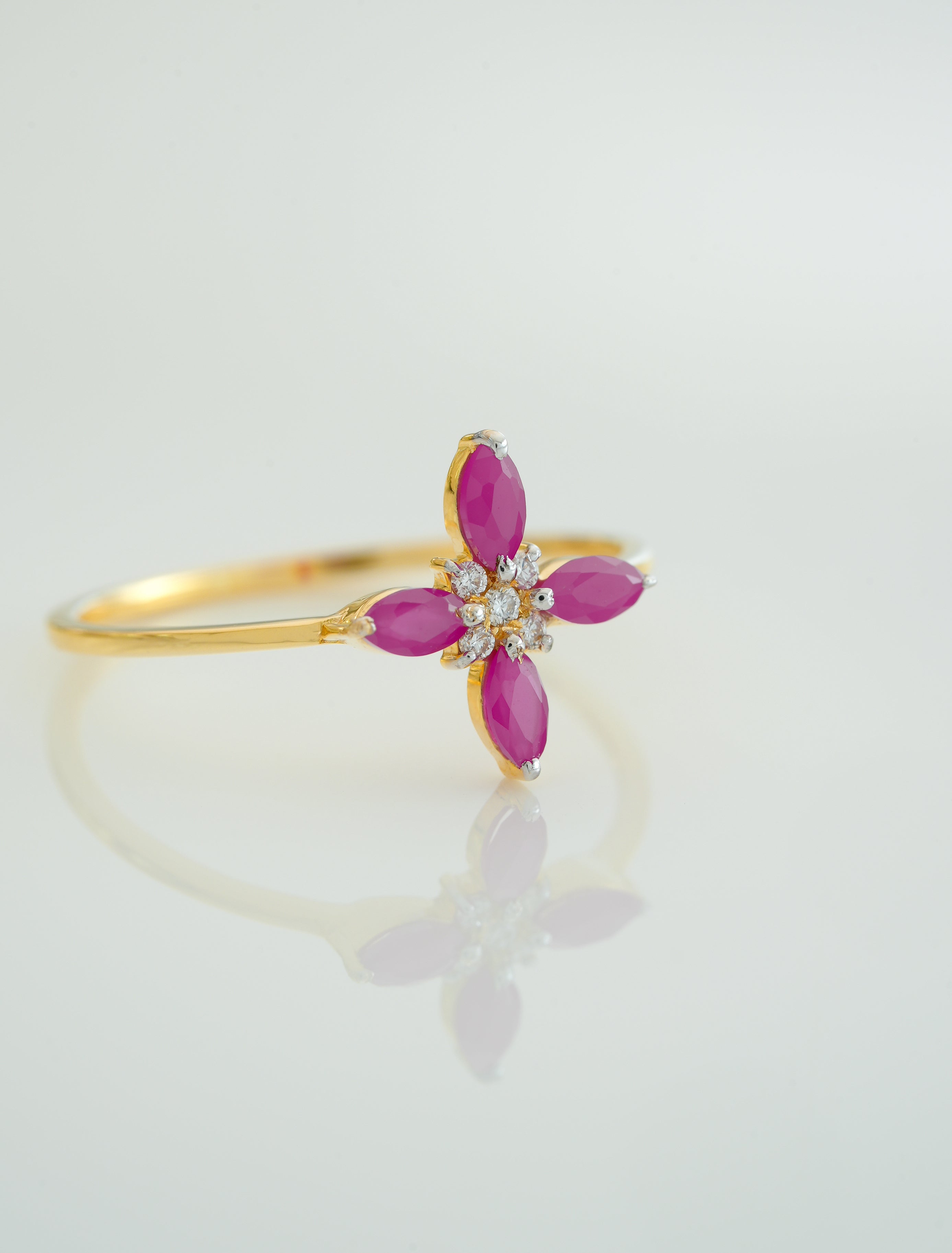 RUBY BLOSSOM STAR  RING  - CRG31