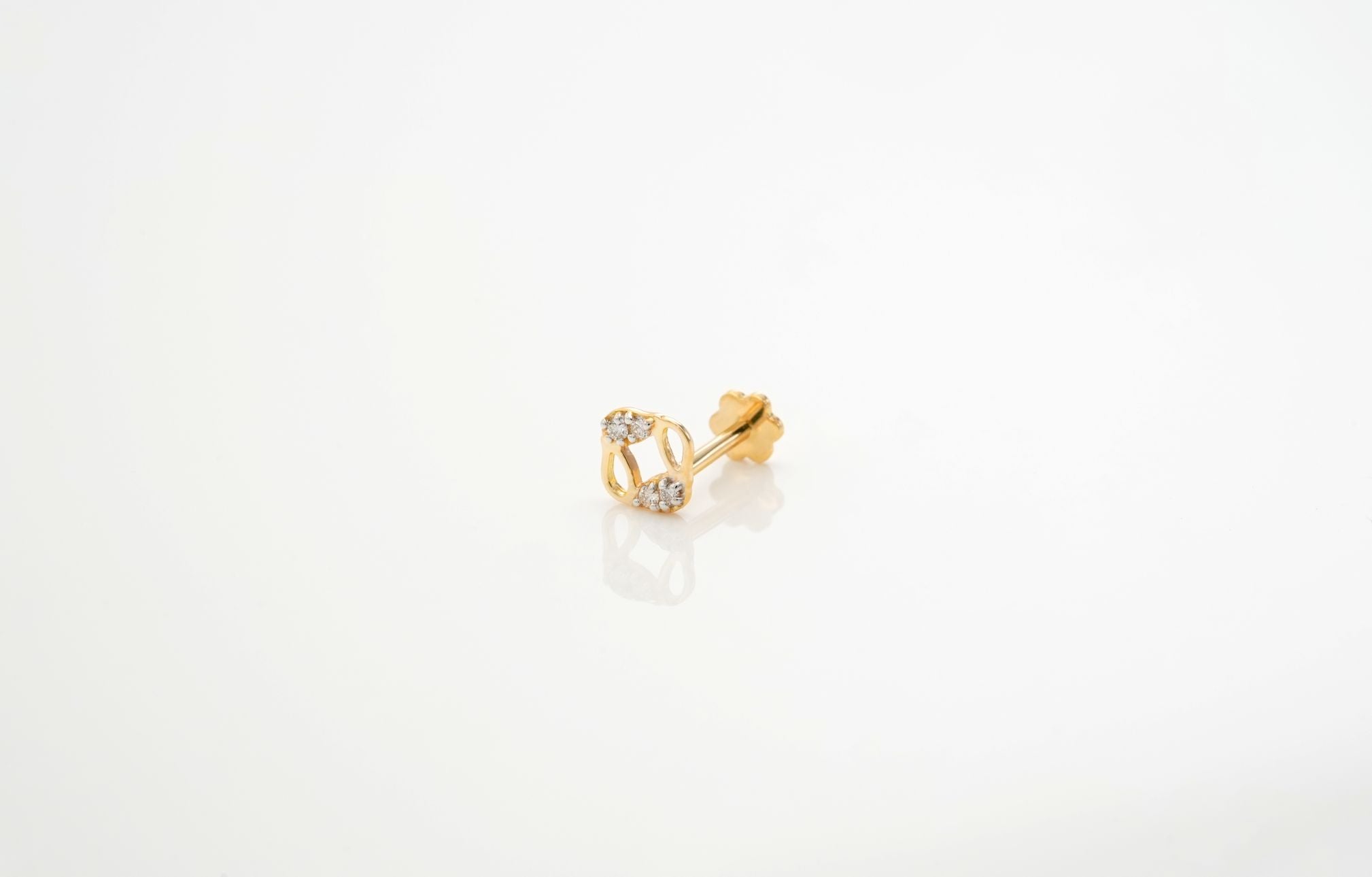 Petal Spark Diamond Nose Pin  - NPD353