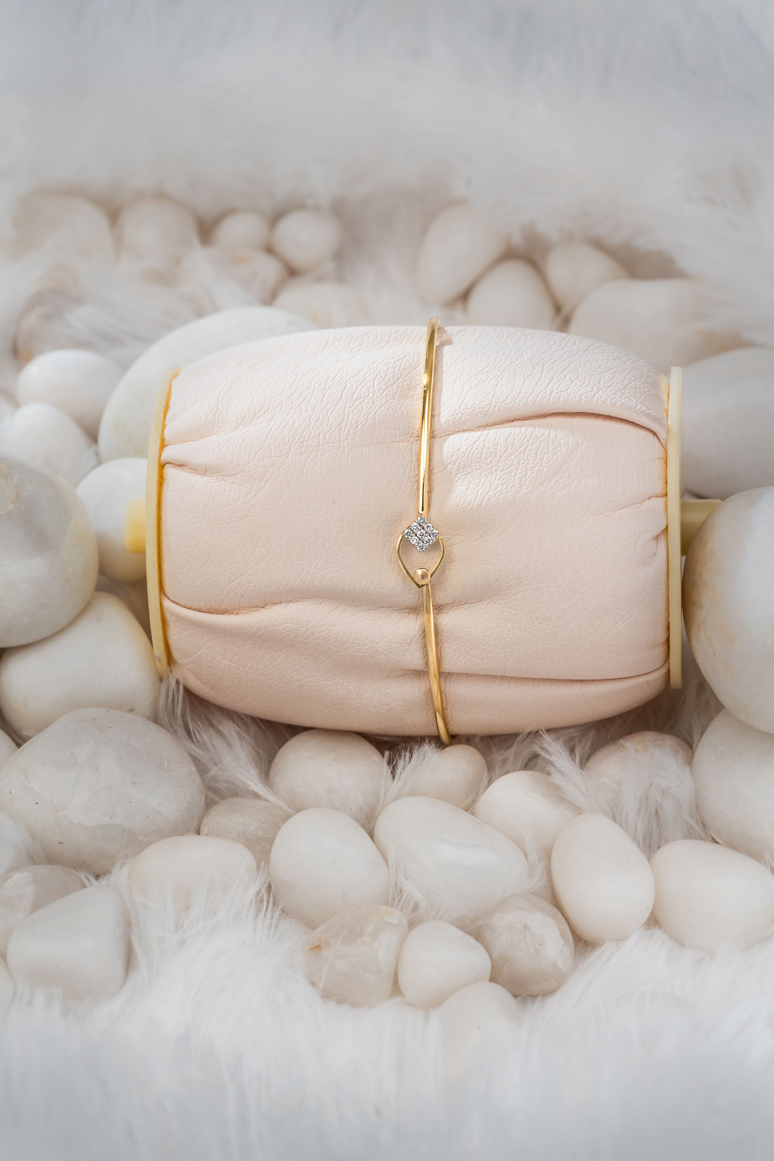 Marquise With Navya Glow   Bangles - PBD