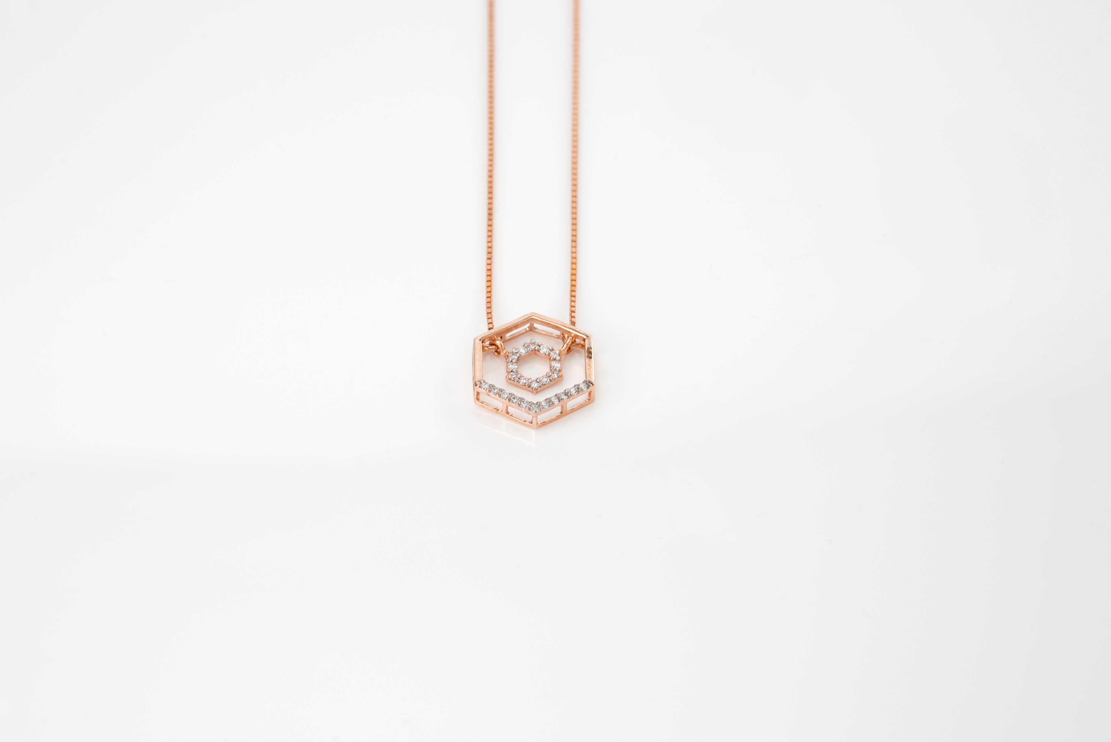 HEXA GRACE DIAMOND PENDANT - PDH27A