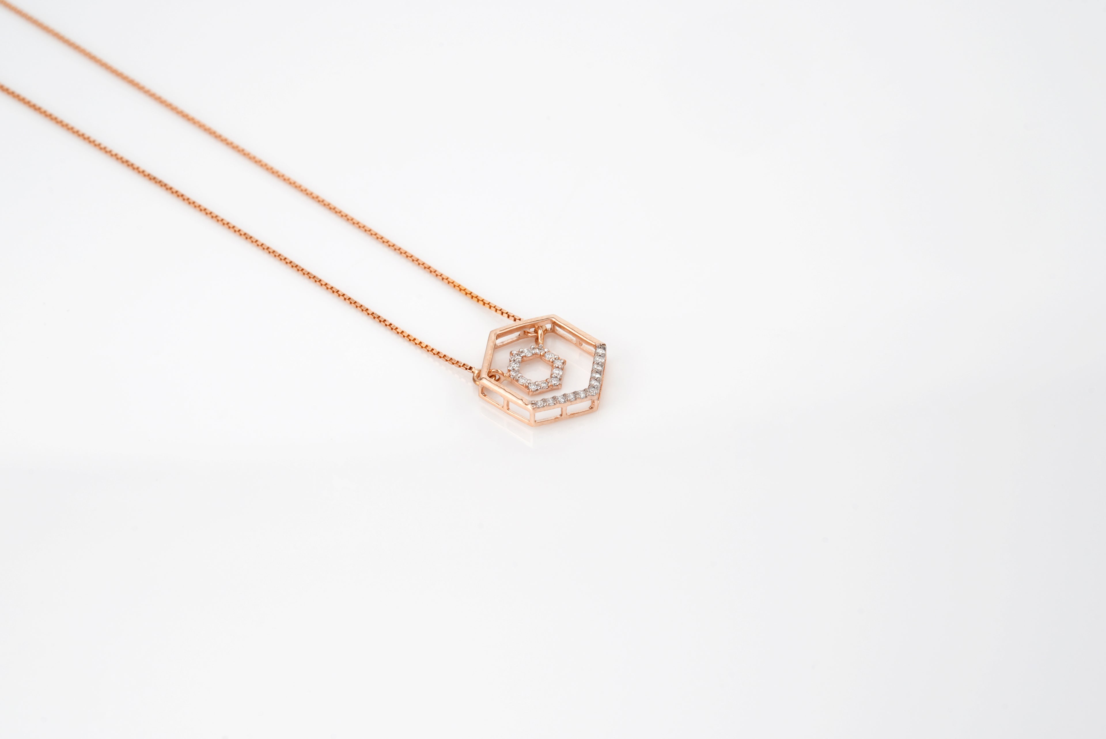 HEXA GRACE DIAMOND PENDANT - PDH27A