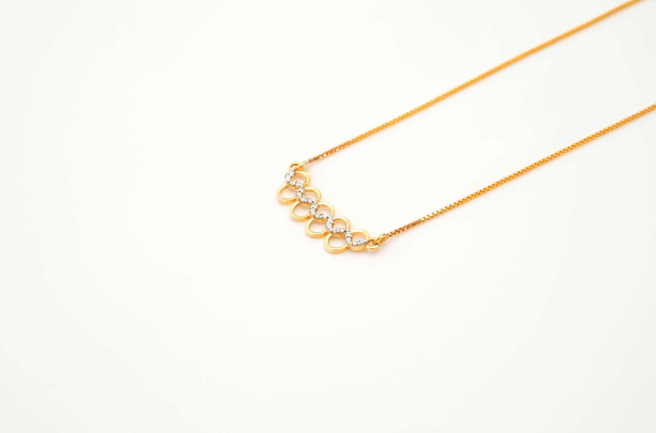 Golden Halo  Pendant  - PND