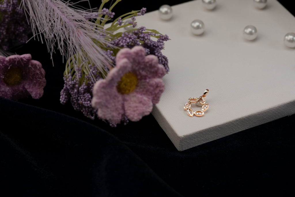 Elegant Floral Pendant  -  PND