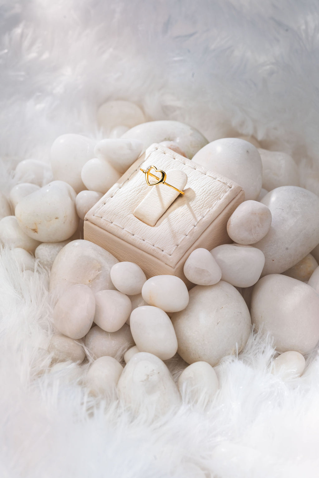 Elegant Heart  Ring  - RGD