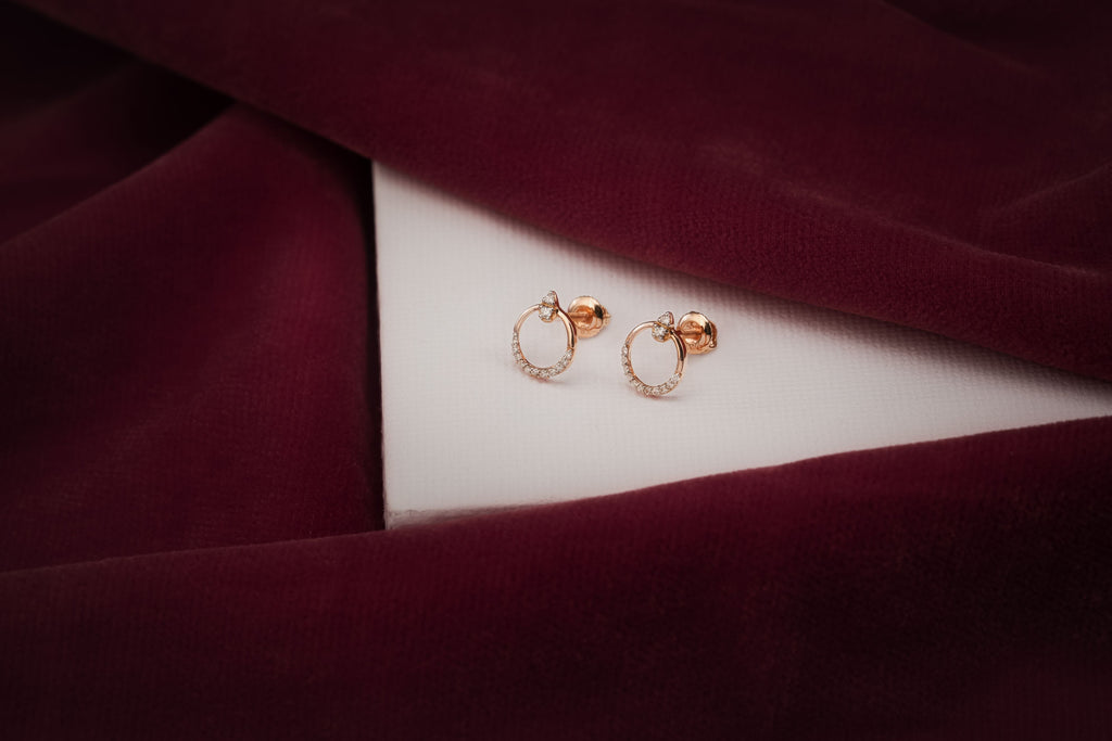 Moonlit Arc  stud - STDD