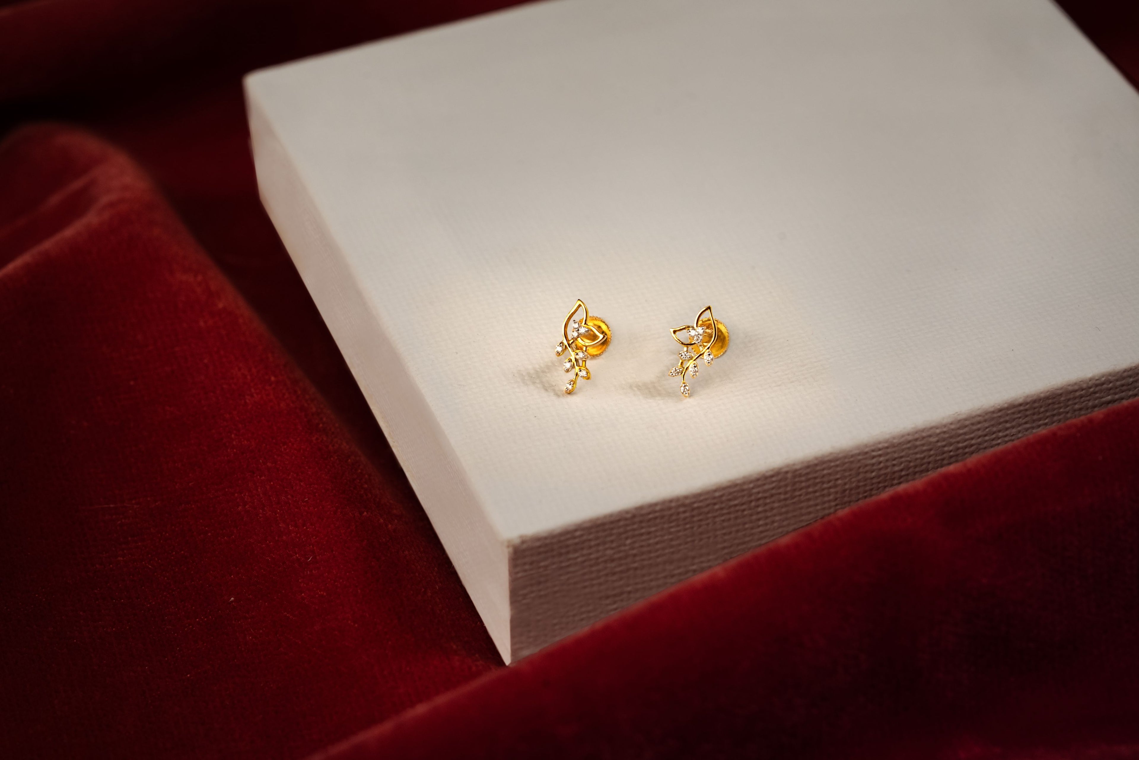 Elegant Rose Gold Leaf   earrings  - STDD